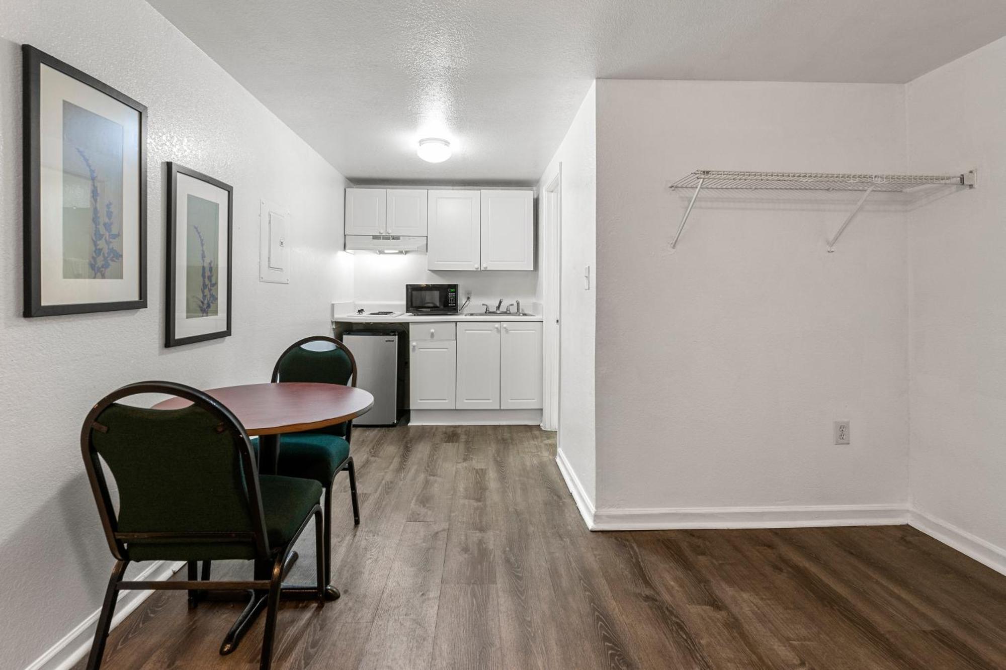 Extended Stay Studios Монтгомері Екстер'єр фото
